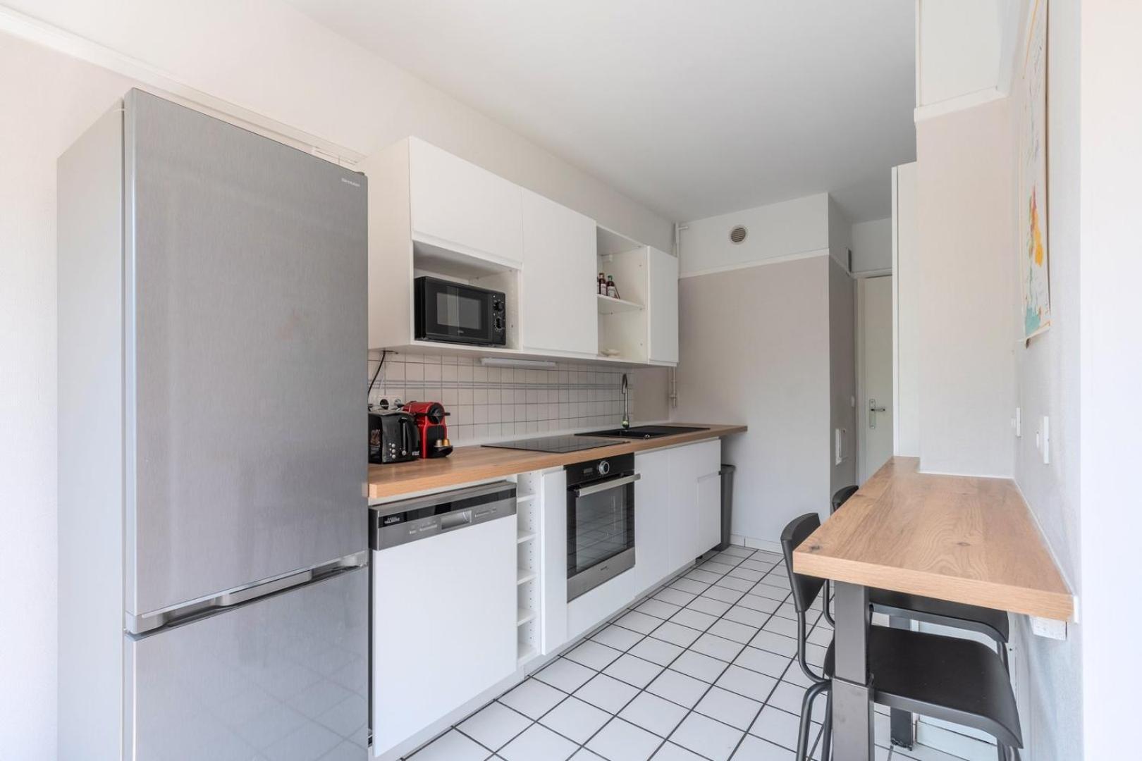 Spacious 3 Bedroom Apartment & Private Parking! Lambersart 외부 사진