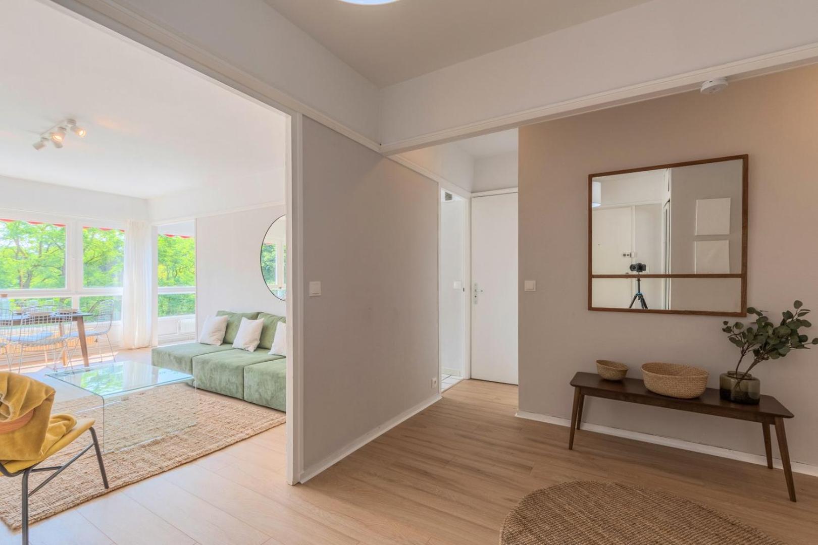 Spacious 3 Bedroom Apartment & Private Parking! Lambersart 외부 사진
